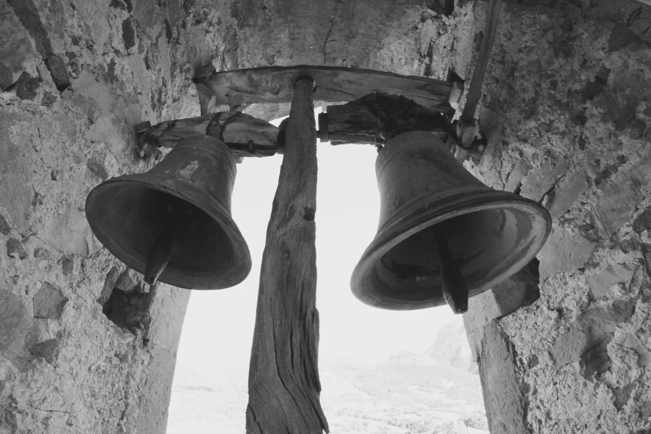bell-97784_1920.jpg
