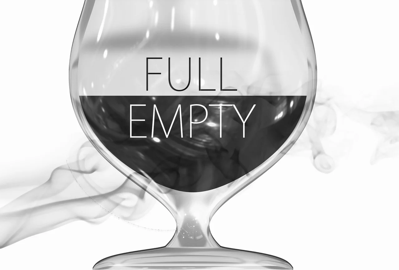 glass-300558_1920.jpg
