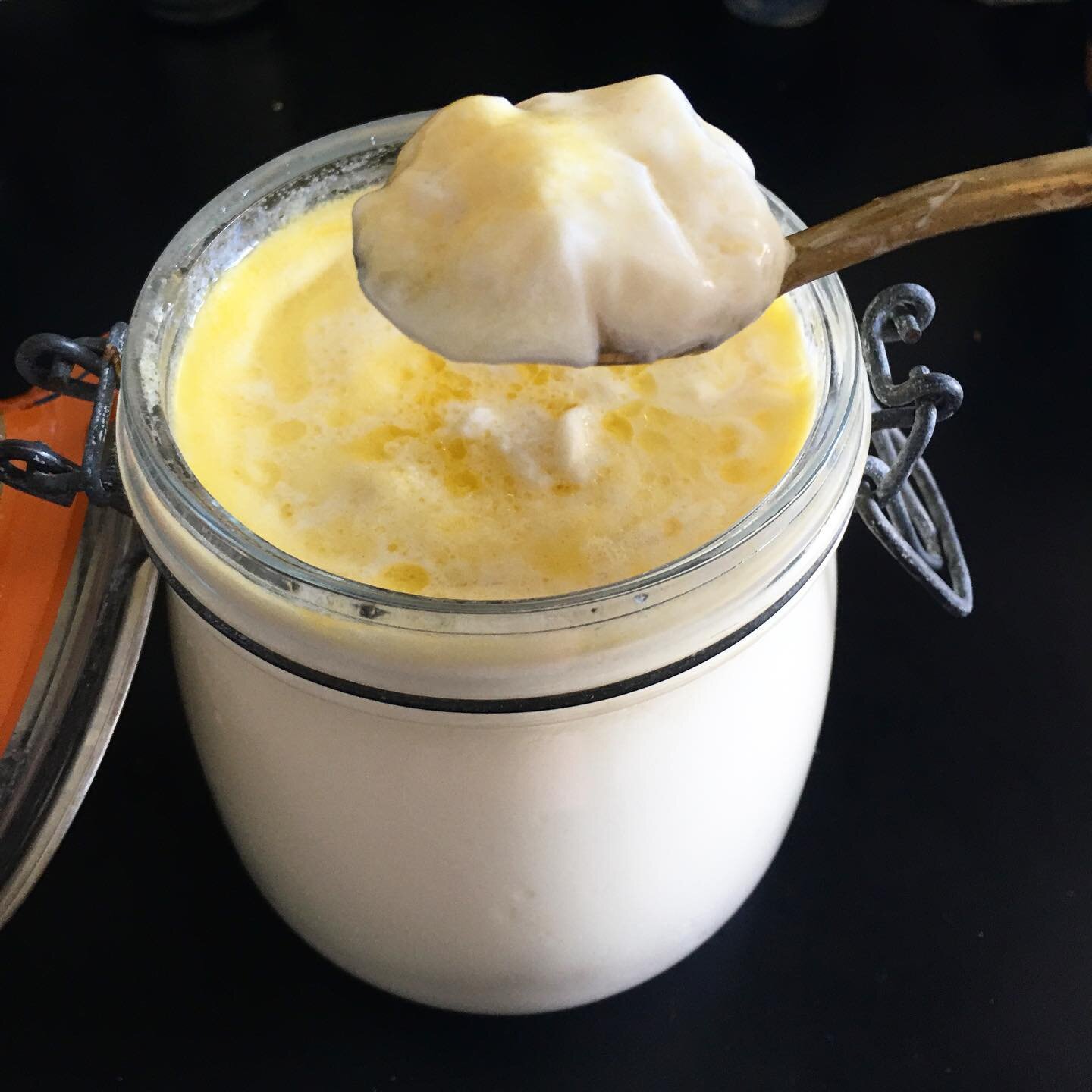 En ce moment et depuis quelques mois on vit sans frigo. A la base on avait d&eacute;j&agrave; tent&eacute; l&rsquo;exp&eacute;rience il y a quelques ann&eacute;es donc on avait des r&eacute;flexes, mais cette fois-ci c&rsquo;&eacute;tait pas un choi