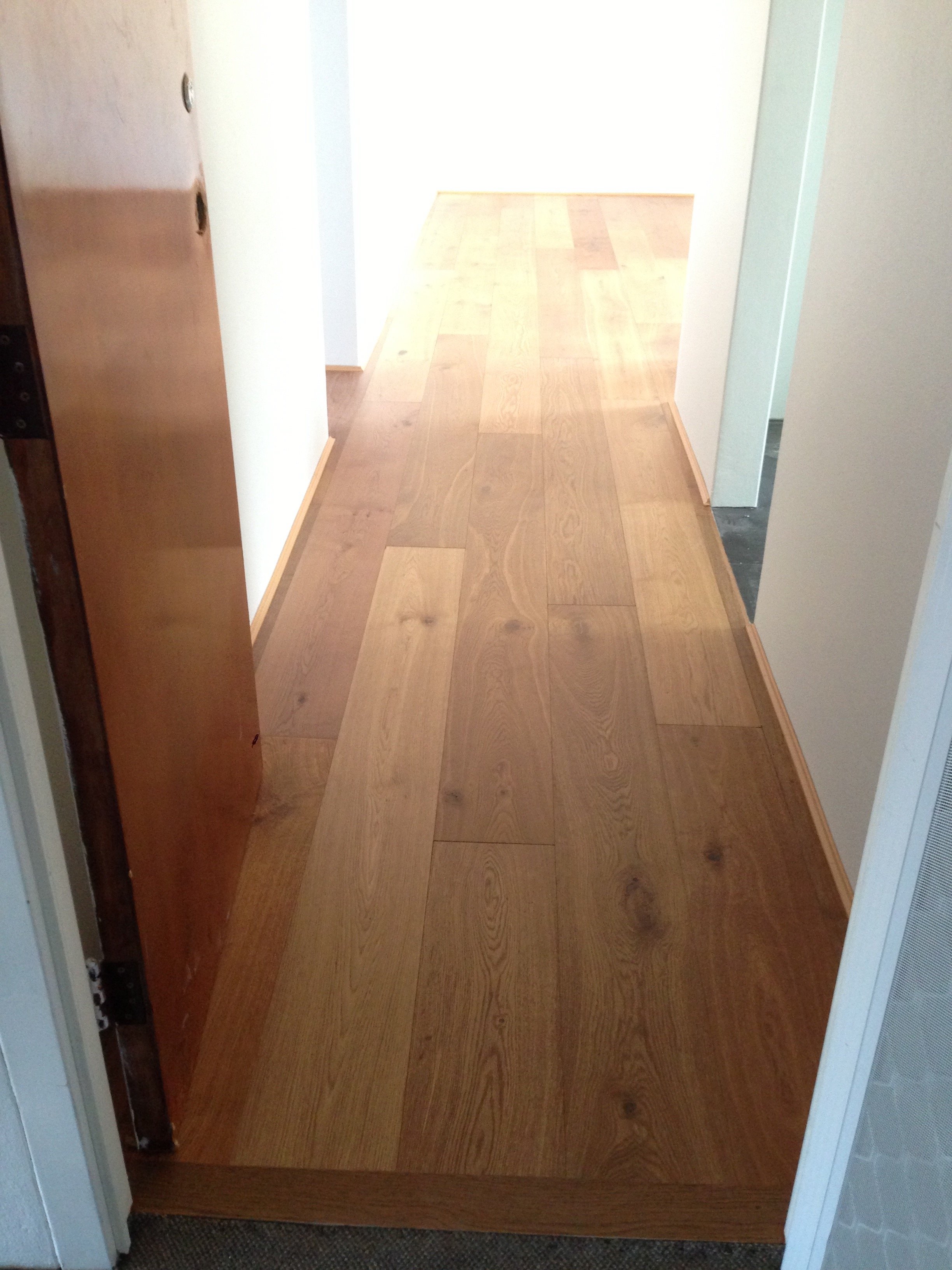  White Oak 220mm 1-strip engineered timber floor 