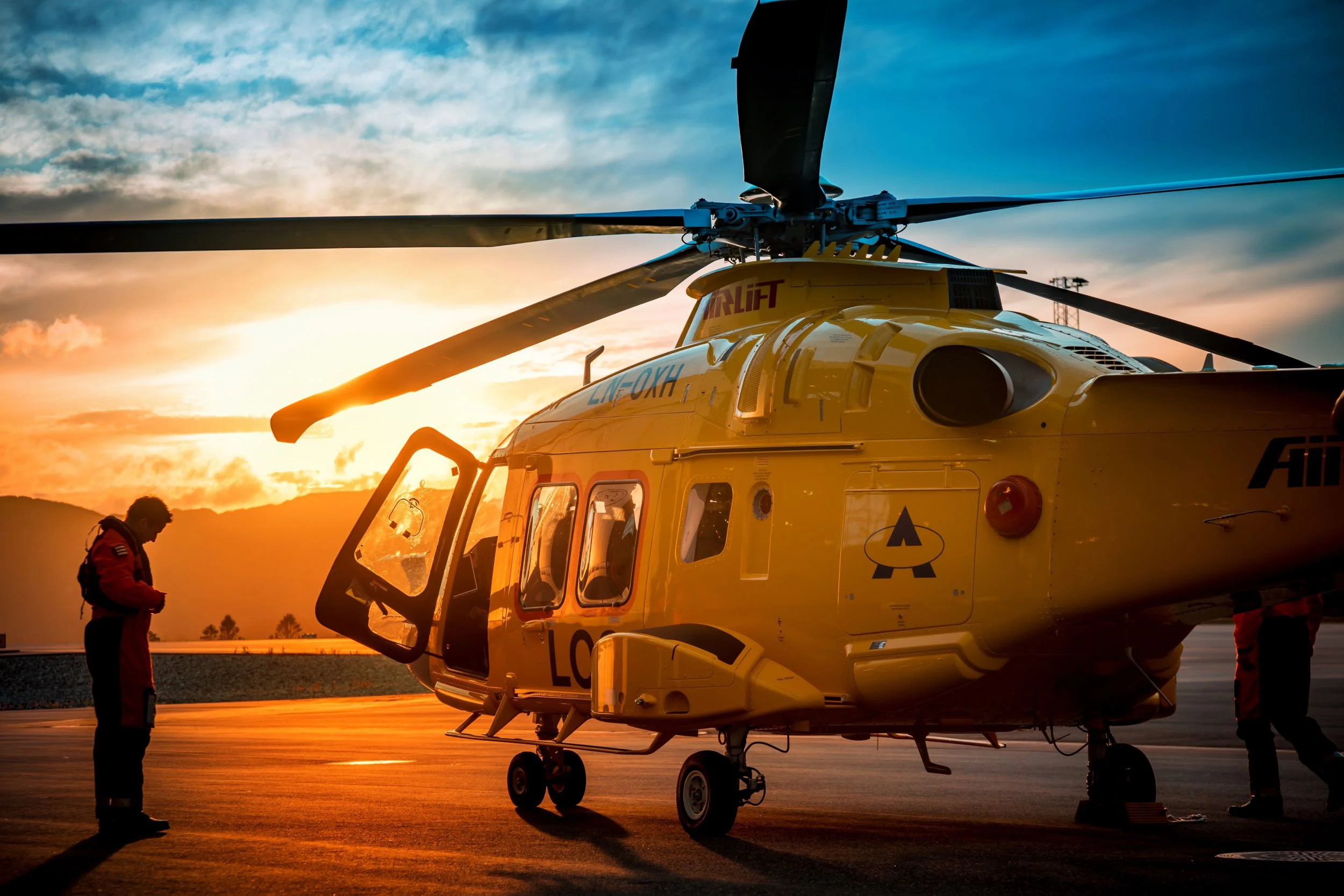 Helikopter-offshore-aw+169+-Tom+A.+Østrem+Los2.jpg
