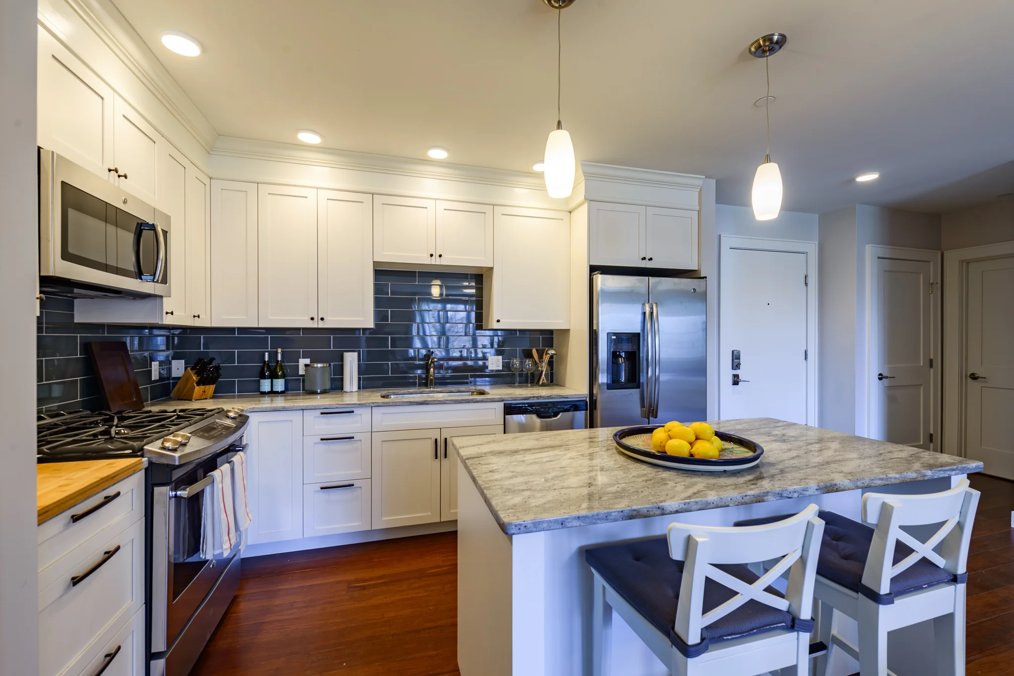 Kitchen - looking sharp!