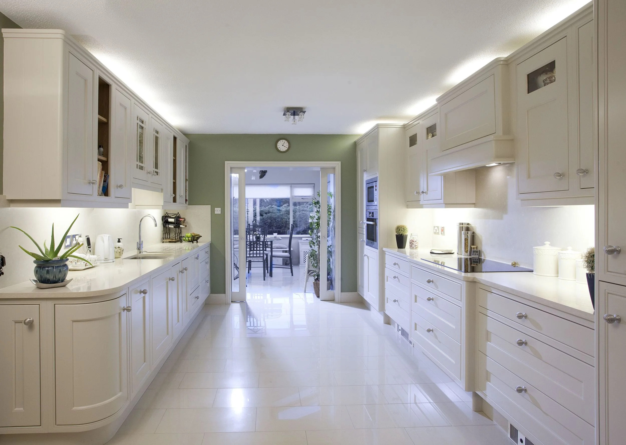 Warm - Lighting Over and Under Wall Cabinets