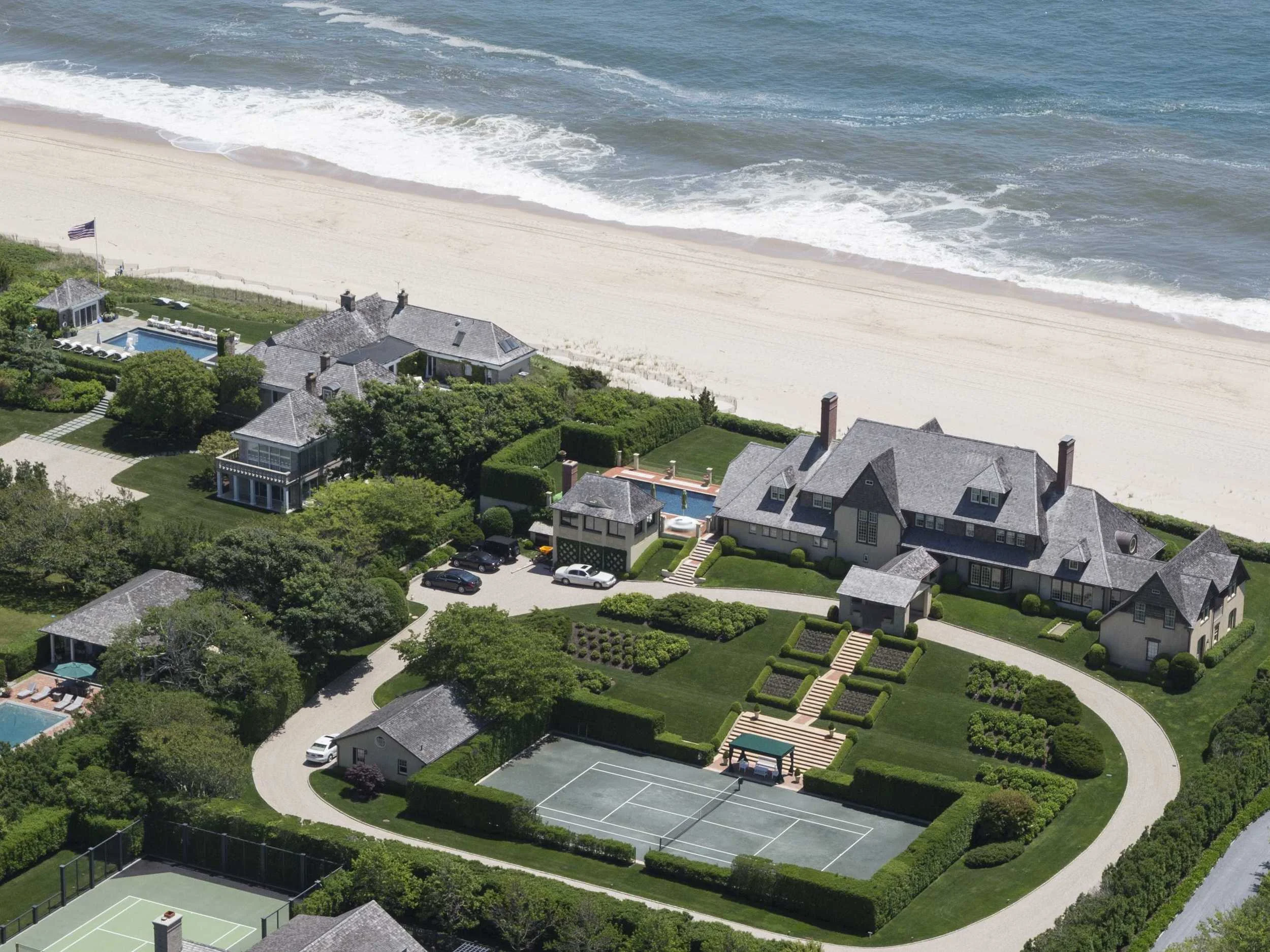 Hamptons Style Home — Noel Dempsey Design