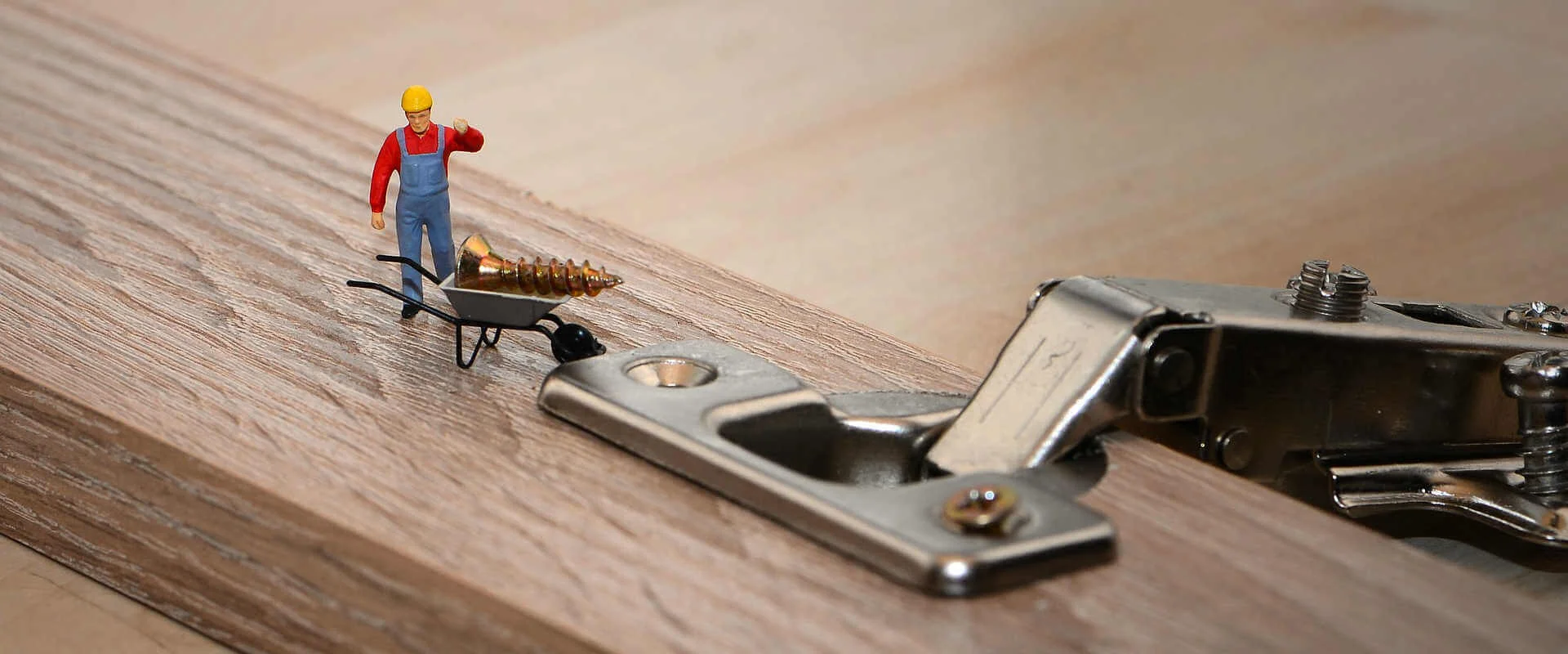 cabinet-hardware.jpg