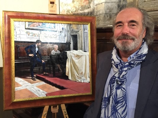  Arnold at the piano, watched by Lorenzo Satti
