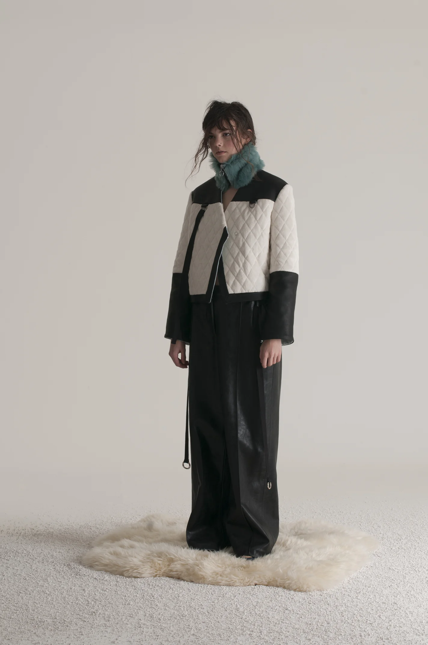 look3 small.jpg