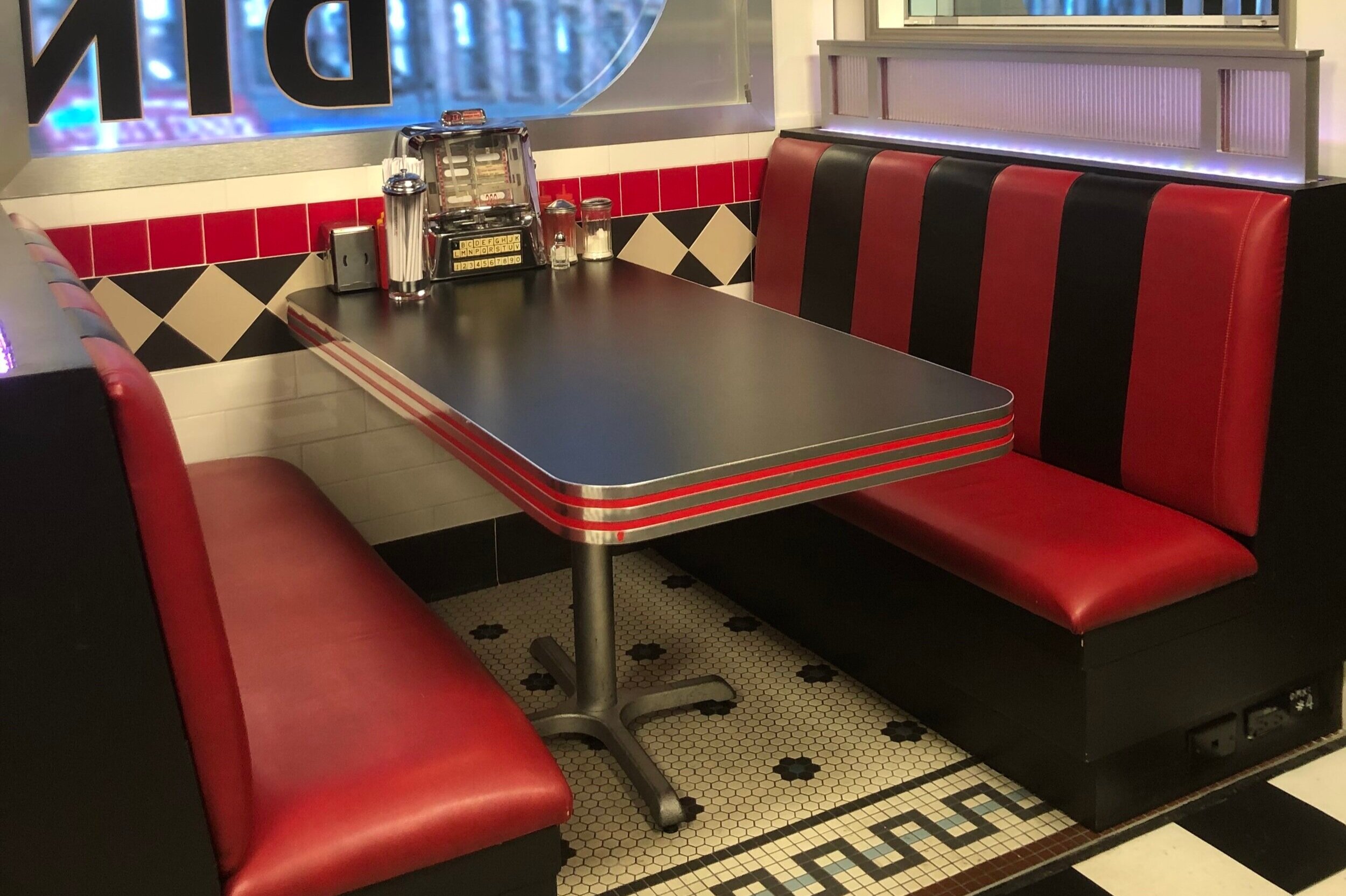 Diner Refresh | YouTube Space NY