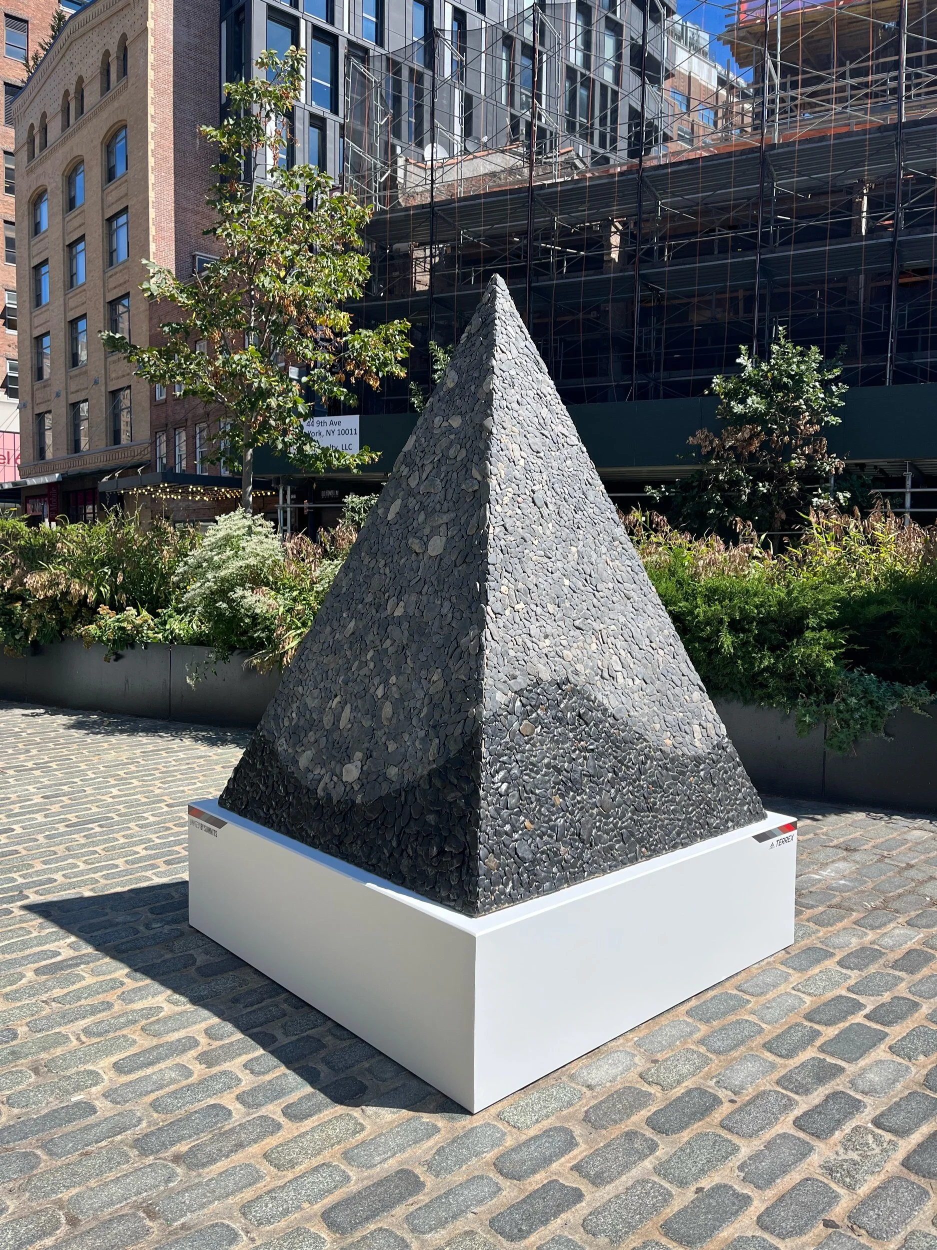 Adidas Terrex pop-up