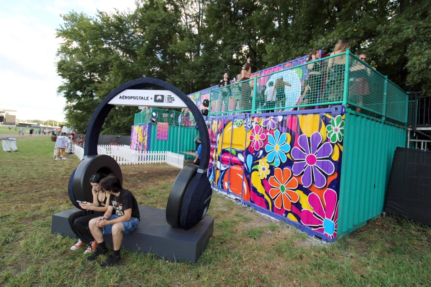 Aeropostale sign at Firefly Music Festival