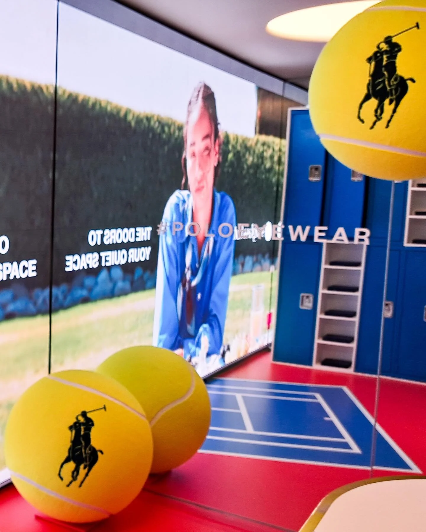🎾✨We hope everyone enjoyed the incredible final matches of the US Open this weekend ✨🎾
We brought a bit of the tournament spirit to Midtown with Sunglass Hut and Polo Ralph Lauren &ndash;the official outfitter of the US Open. From a custom tennis r