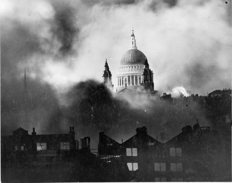 Air_Raid_Damage_in_Britain_during_the_Second_World_War_HU36220A.jpg