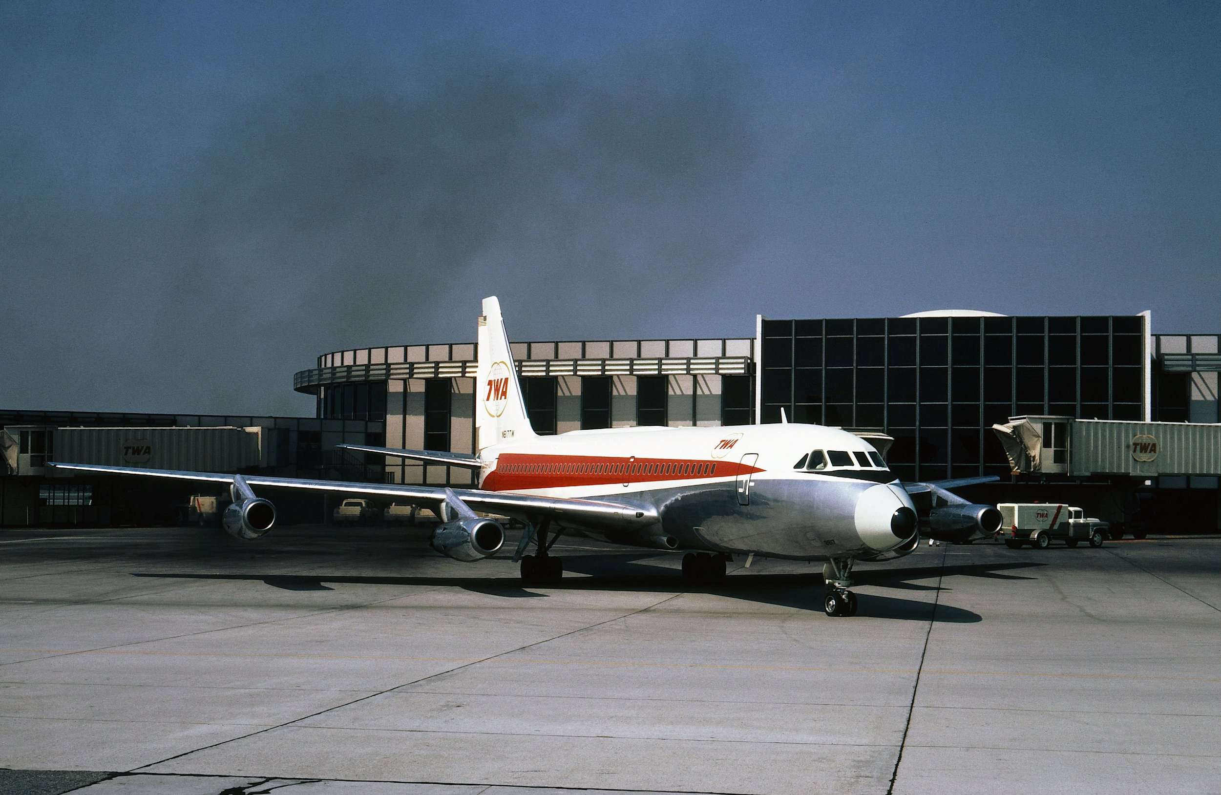The Museum’s Convair 880 in San Francisco in the 1960’s sporting its TWA (Trans-World Airlines) colors. Photo courtesy Harry T. Peat, Jon Proctor Collection