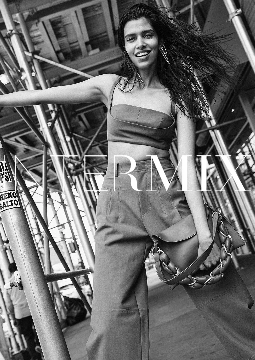 crop_Sharp_INTERMIX_SEPTEMBER_FALL_CAMPAIGN_LOOK_06_109.jpg
