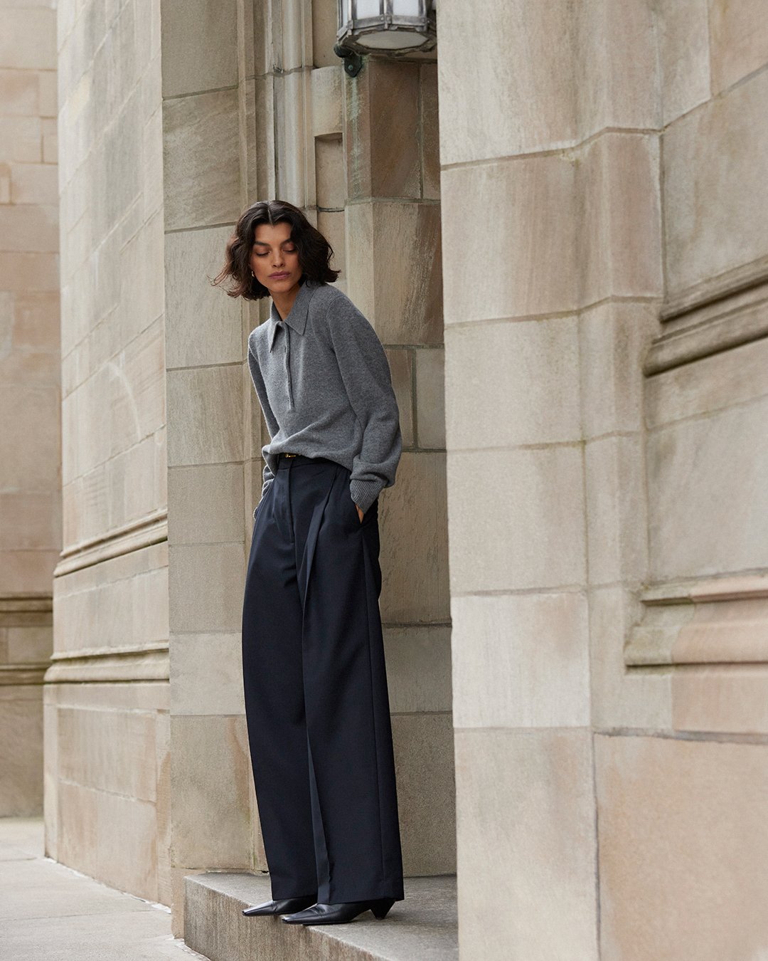 01_THE_CASHMERE_POLO_IN_HEATHER_GREY_084.jpg