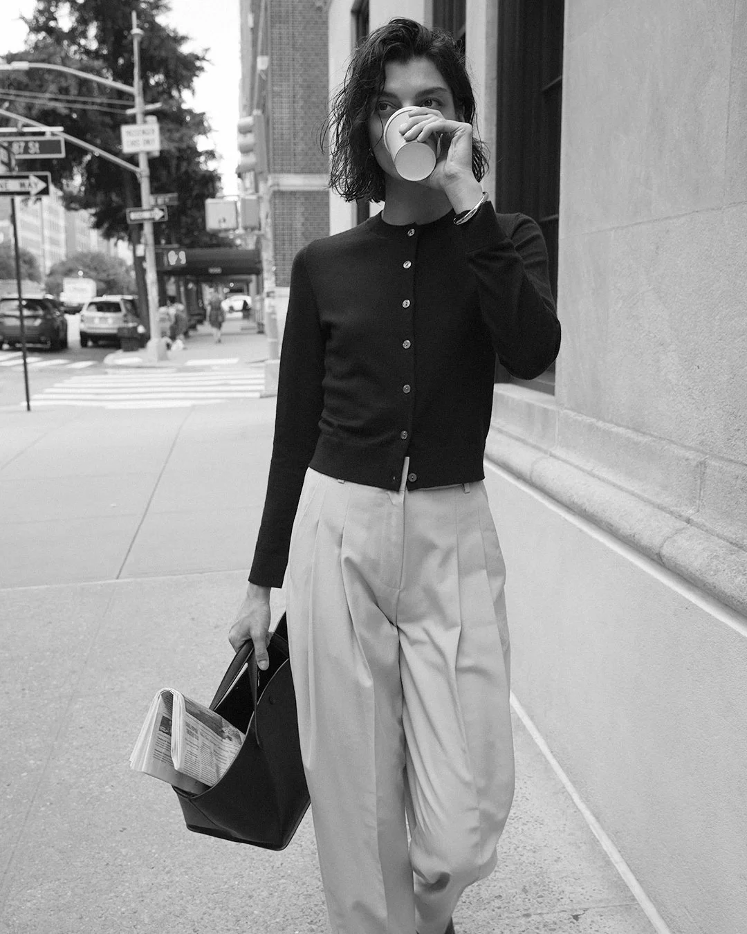 15_THE_REFINED_CARDI_IN_BLACK_229.jpg