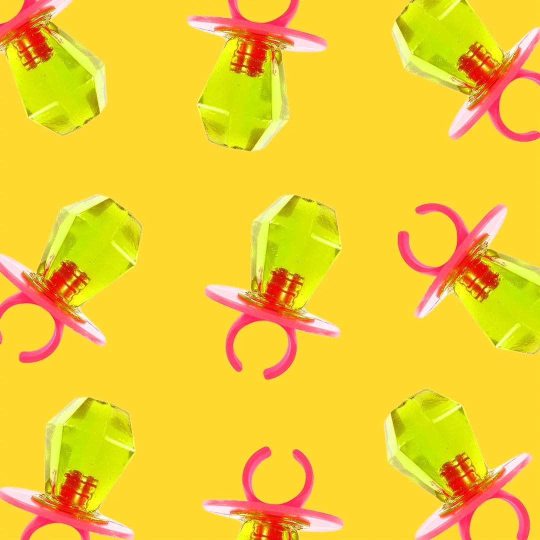 GreenRingPop.jpg