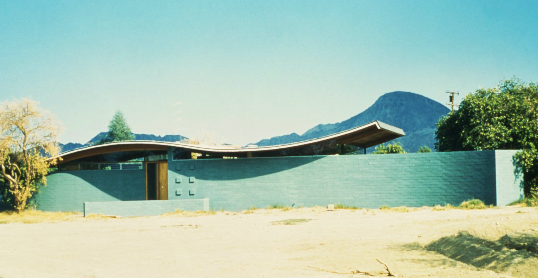 Walter White’s ‘wave house’ in Palm Desert, California