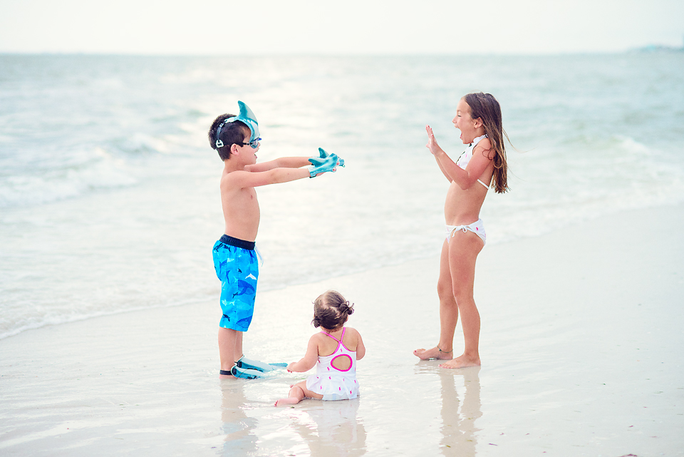 Fort-Myer-Beach-Family-386-Edit-copy.jpg