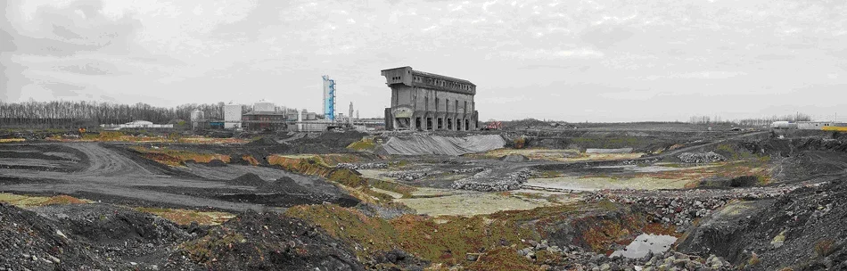 Figure 1 Ruin.jpg