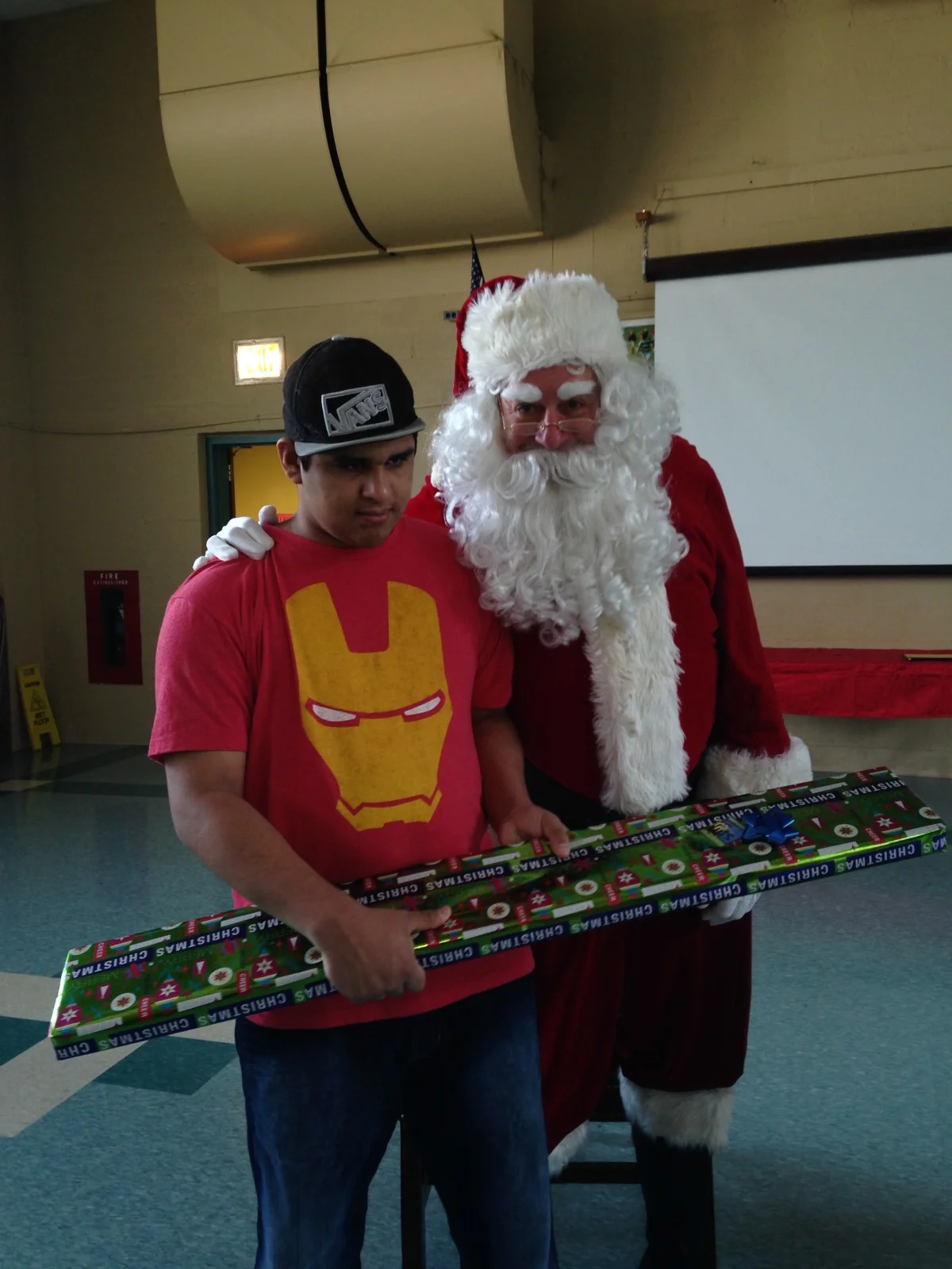 luis-santa.jpg