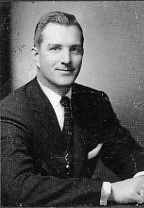 John Seabury, 1942