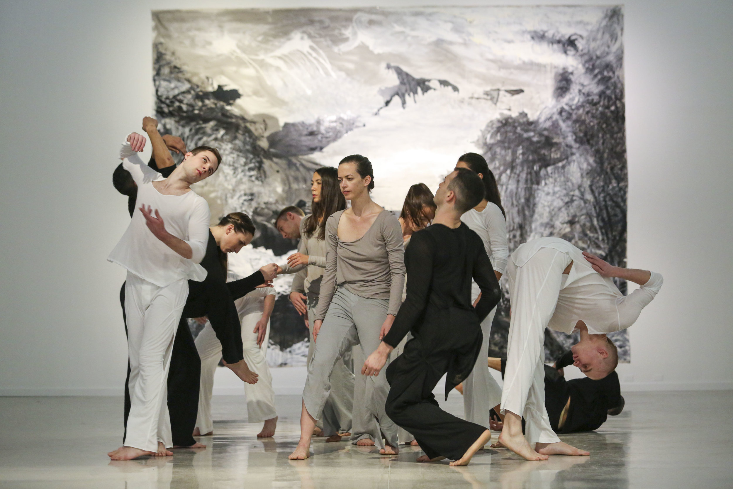 Shen Wei performance 123_.jpg