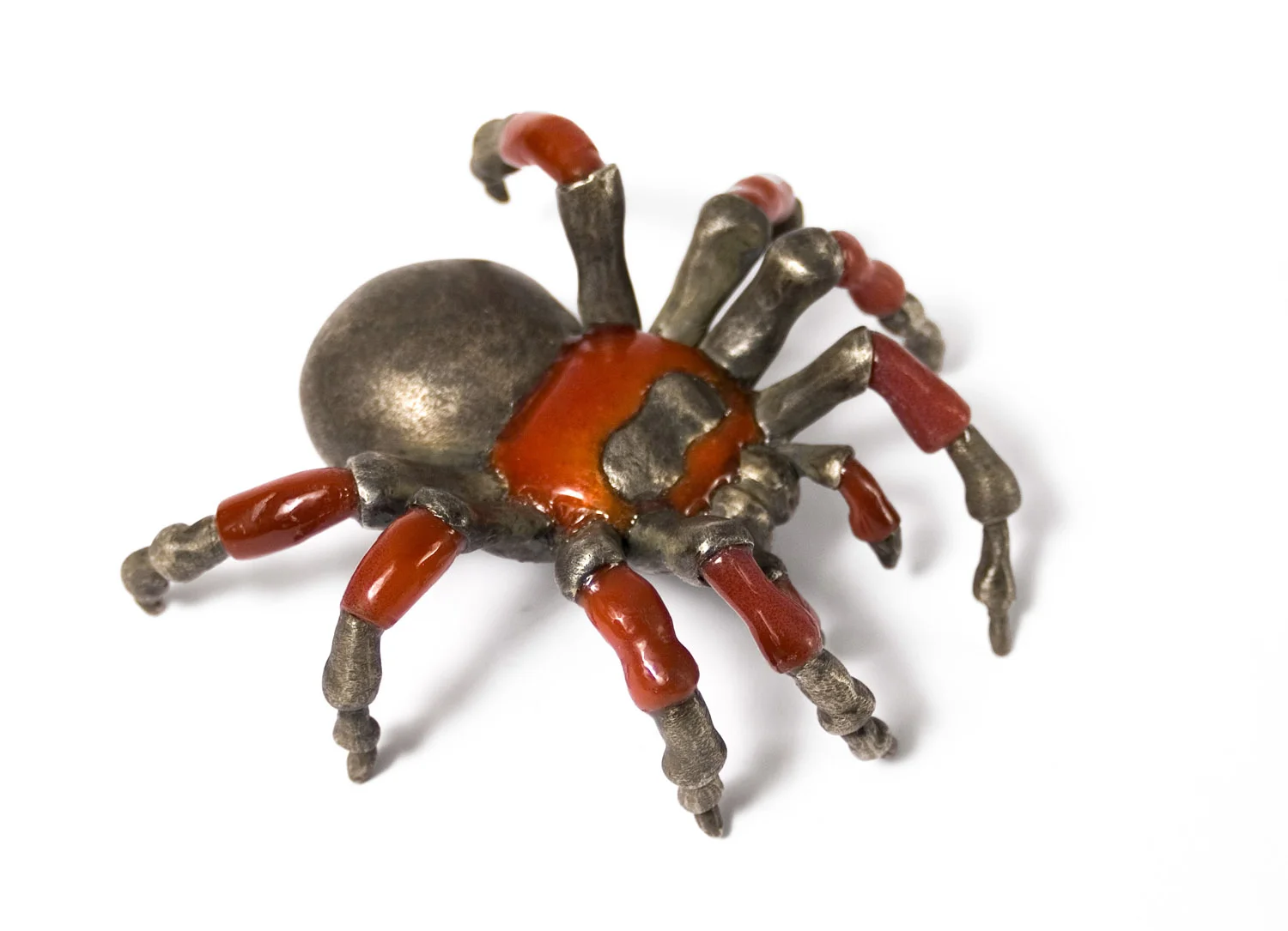 2009_thesis_TarantulaBrooch.jpg