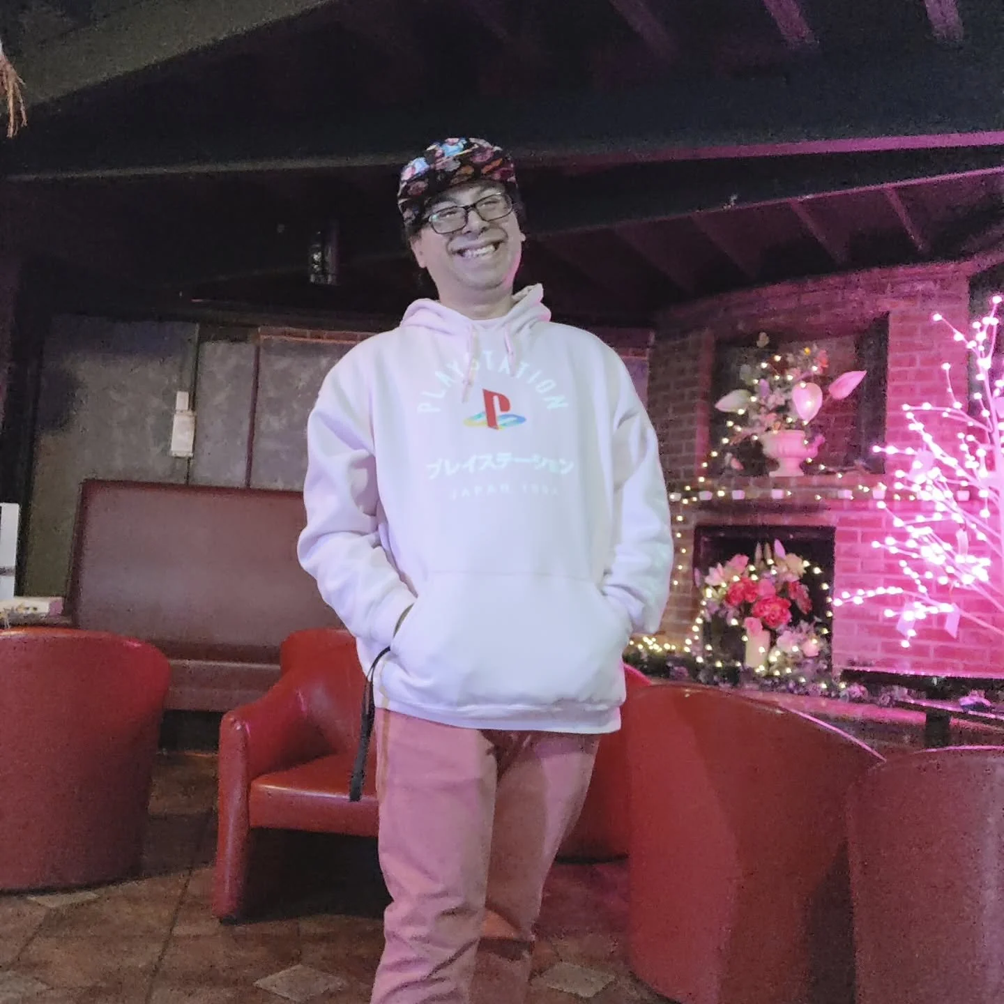 Mode 7
.
.
.
.
.
#nintendo #playstation #kirby #fitcheck #outfit #music #livemusic #elmonte #california #losangeles #nerdcore #chiptune #hiphop #rap #nightlife #mode7