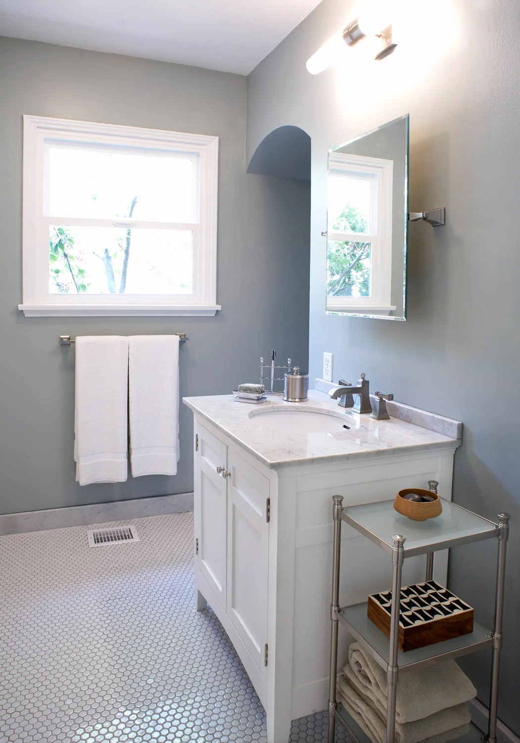 Maureen-Erbe-Design-Los-Angeles-Classic-Contemporary-12