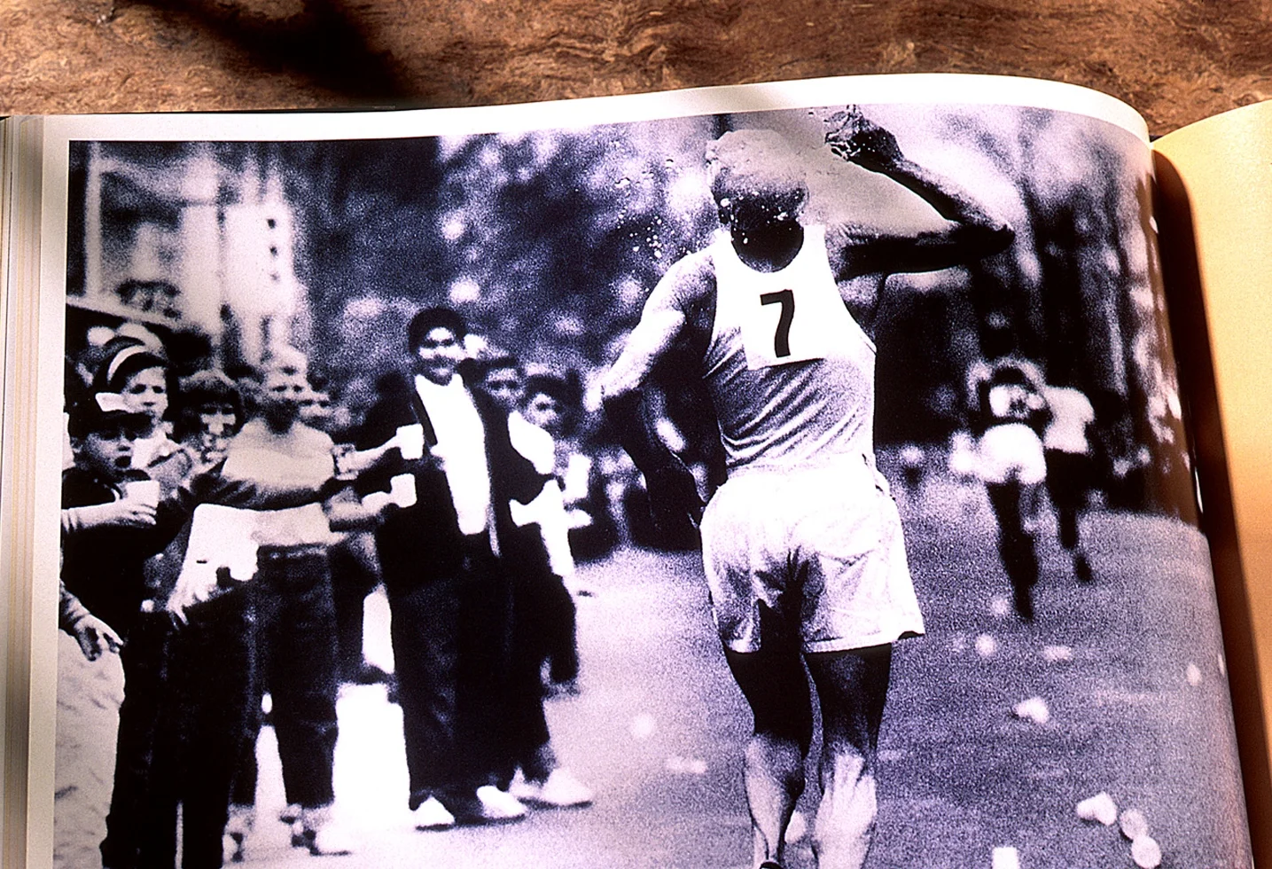 Maureen-Erbe-Design-Boston-A-Century-of-Running-05