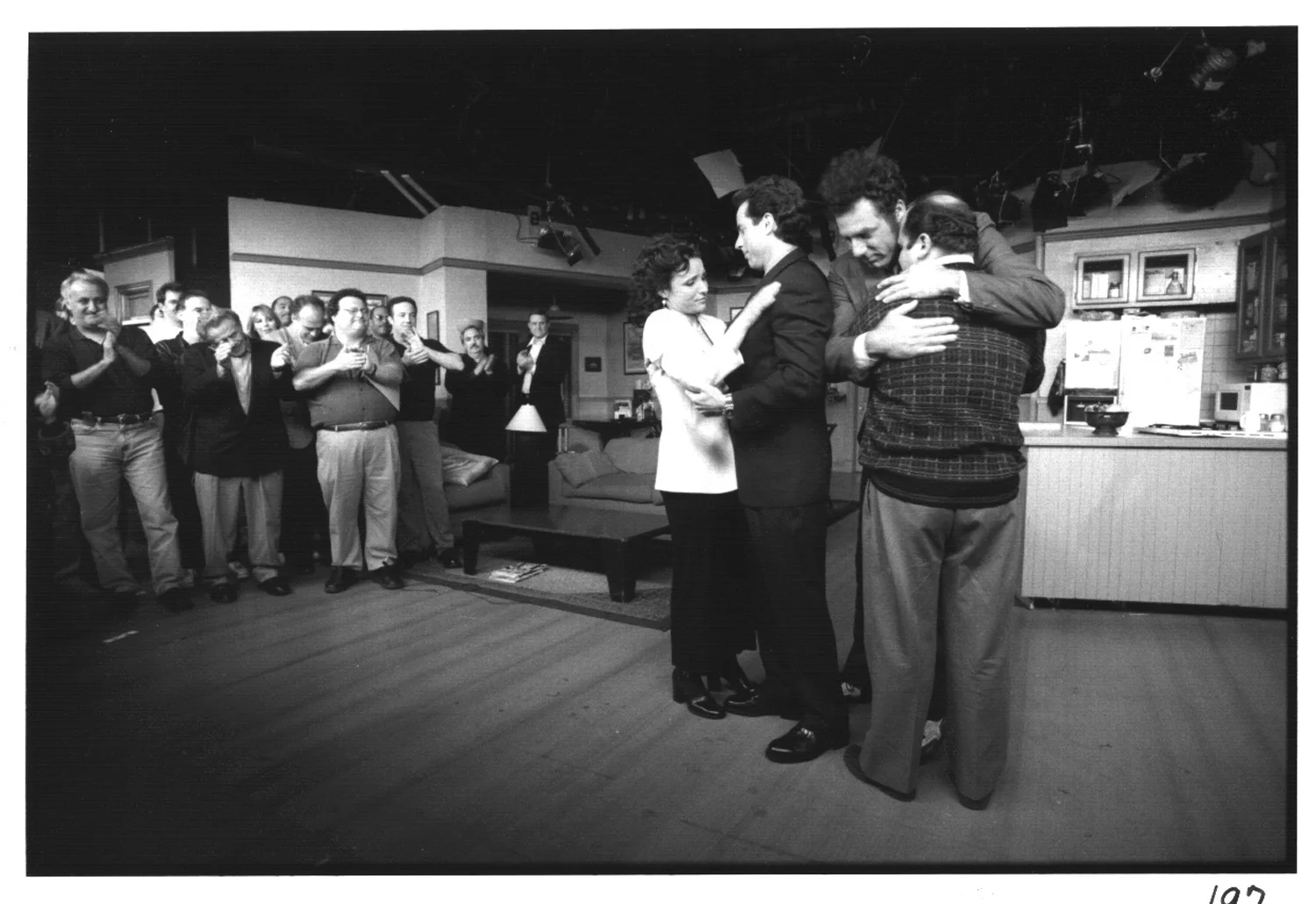 Maureen-Erbe-Design-Seinoff-The-Final-Days-of-Seinfeld-09