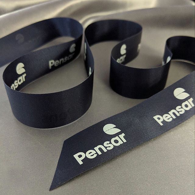 Add a professional touch to your corporate Christmas gifts this year with branded ribbon, tissue paper and packaging, with a turnaround as fast as 7 days. You too can impress your clients with trimmings like this custom printed luxury ribbon we produ