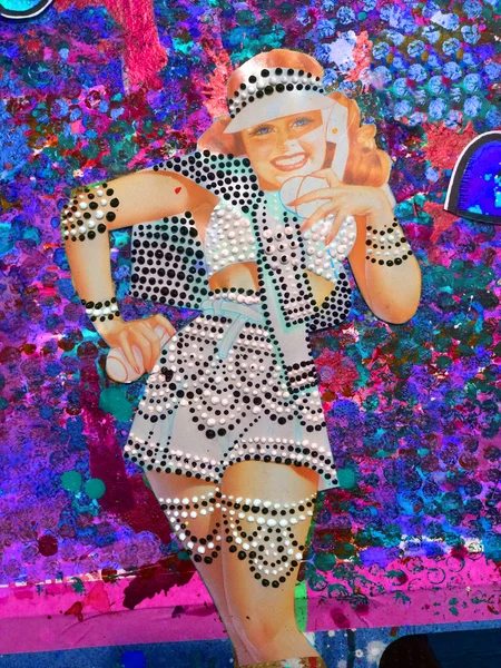 13812641_11561299_lz.jpg