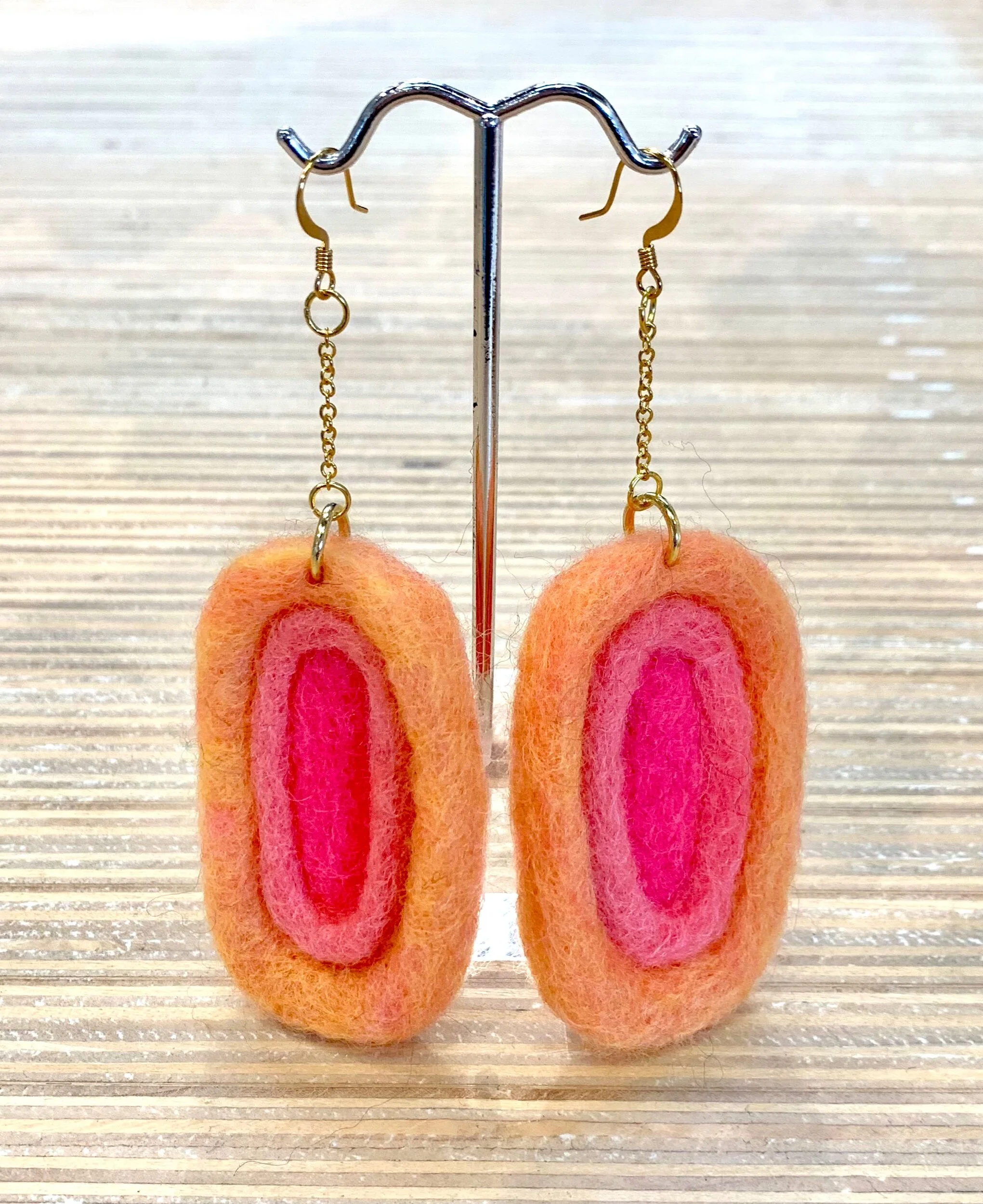 3703D091-B0F9-4A0B-9BDC-9714899D3965