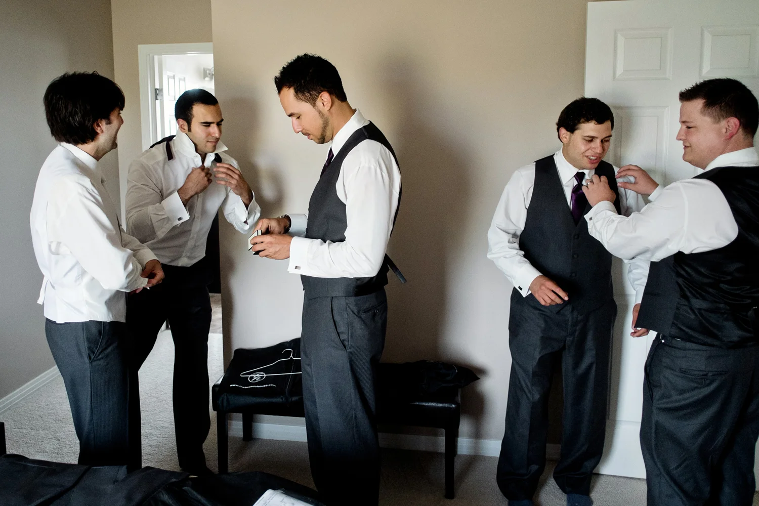 Getting ready - Ceremony 0006.jpg