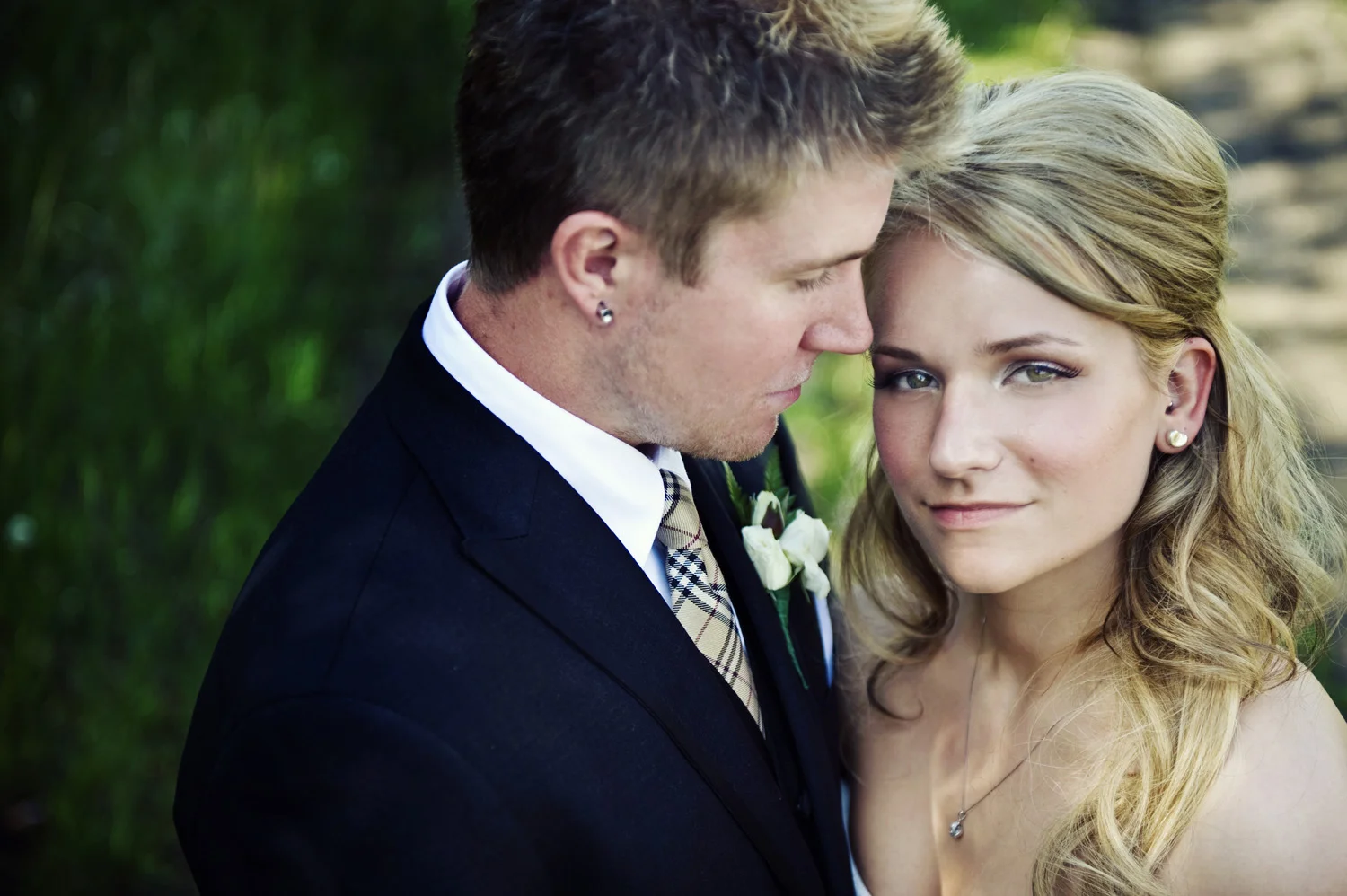 Wed Portrait 0006.jpg