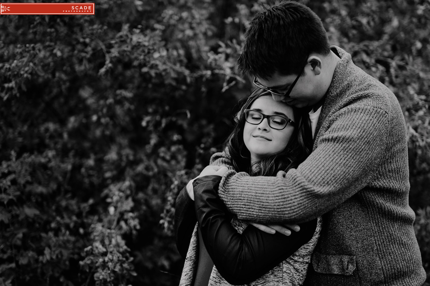 Edmonton Family and Engagement Session - Taylor and Natalia - 0009.JPG