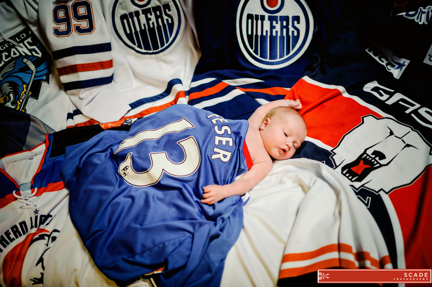 Edmonton Lifestyle Photography - Newborn - Daelen