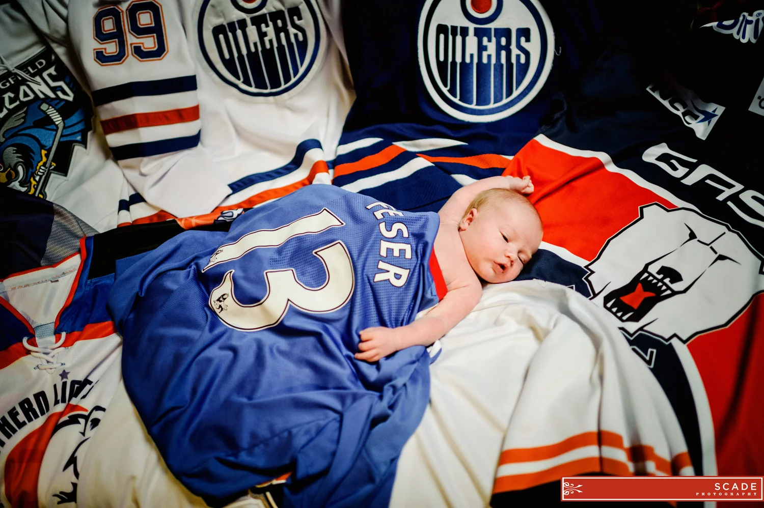 Edmonton Lifestyle Photography - Newborn - Daelen