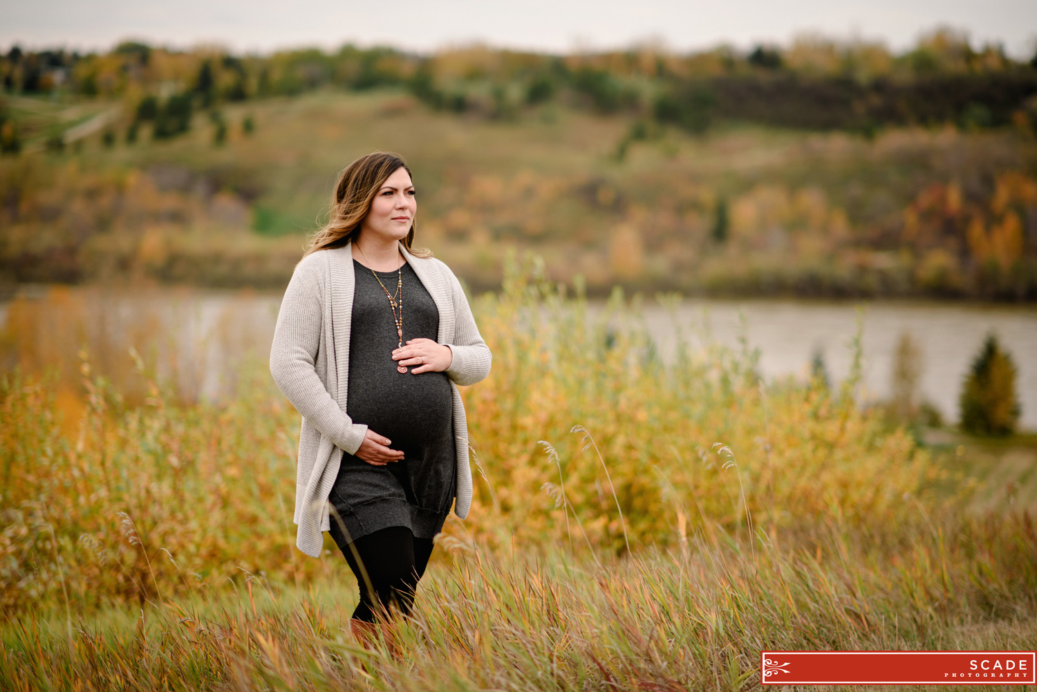 Fall maternity photography edmonton