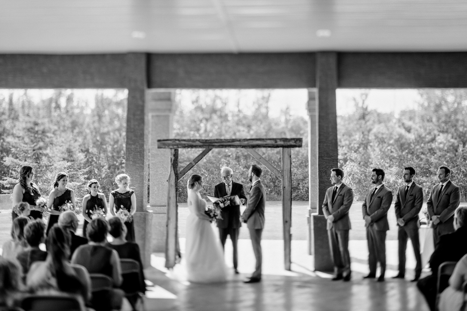 Edmonton-eskimos-commonwealth-Log-Cabin-wedding-chelsea-jay