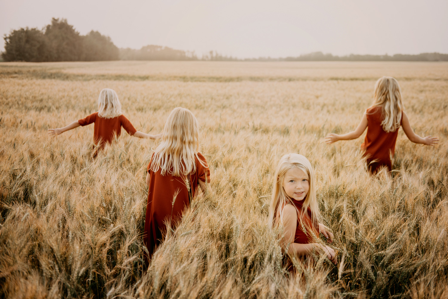 Fall-Farm-Wheat Field-Family Portraits