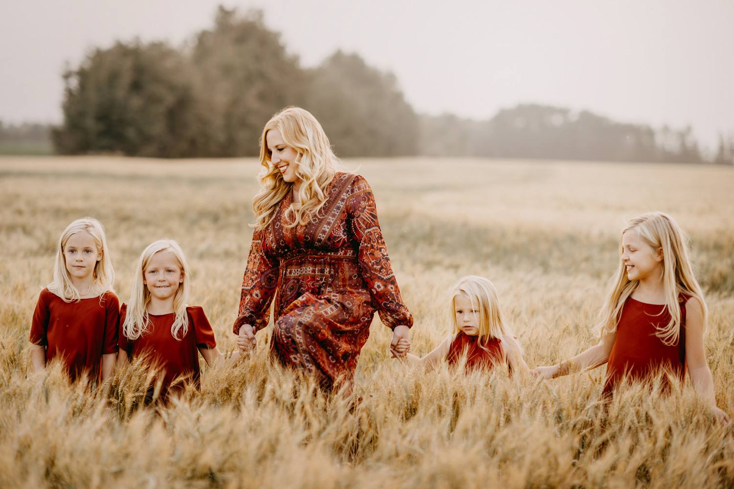 Fall-Farm-Wheat Field-Family Portraits