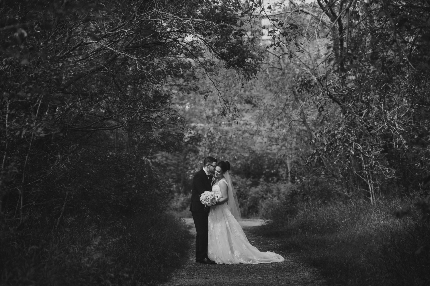 Edmonton River Valley Wedding - Amie and Alex -