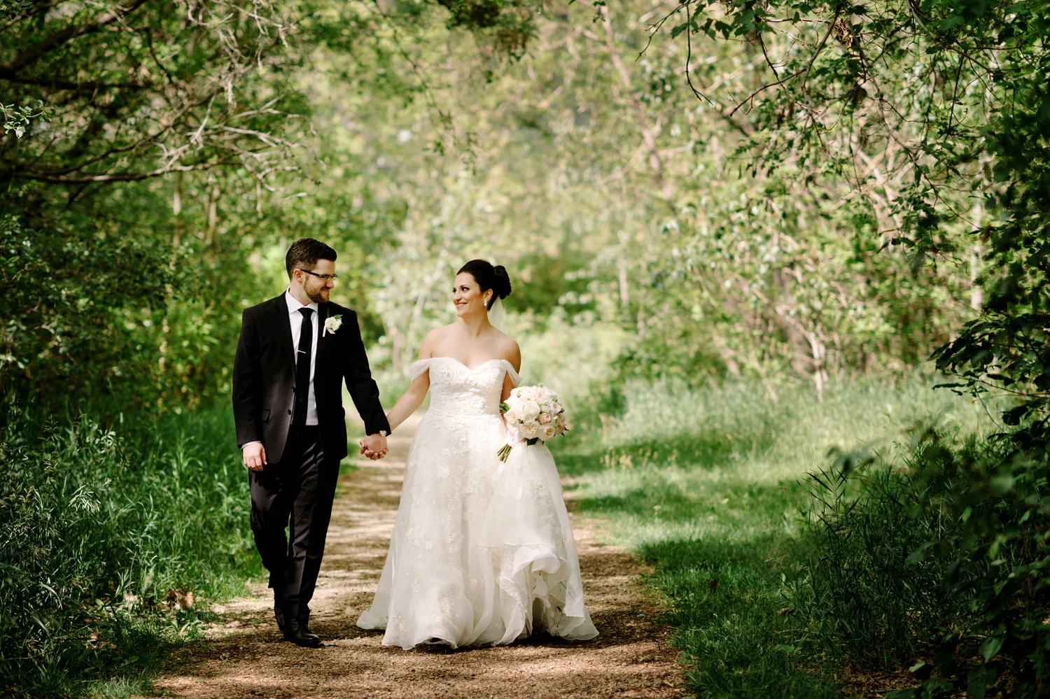 Edmonton River Valley Wedding - Amie and Alex -