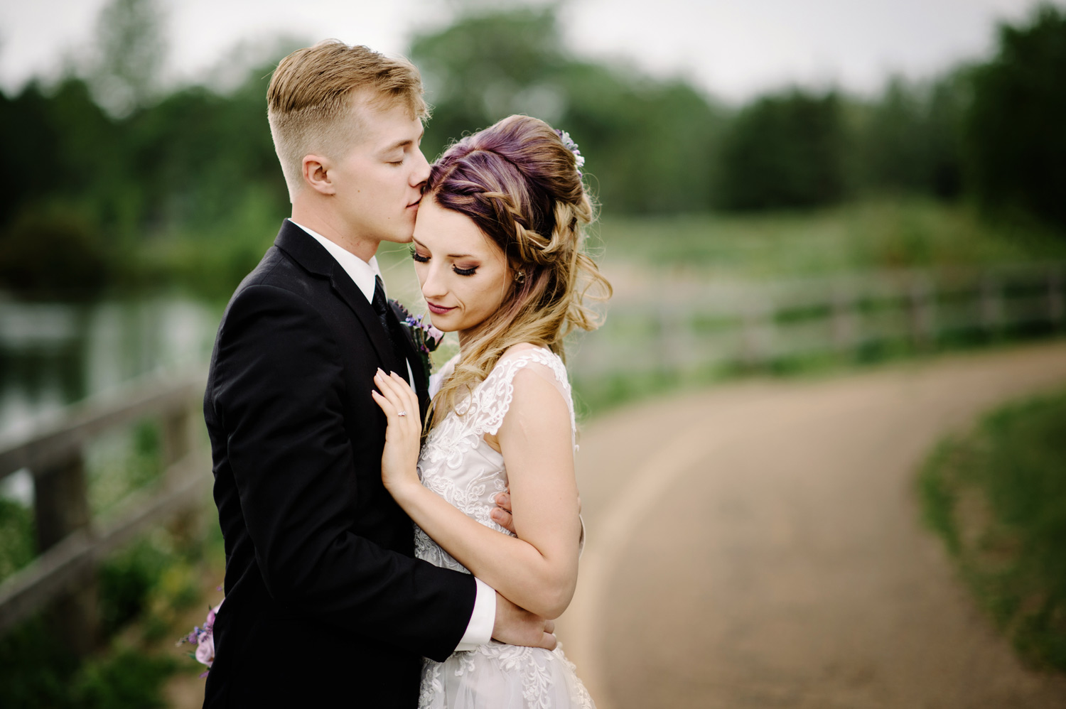 Edmonton Wedding Photography - Rundle Park - Isabel and Ryan