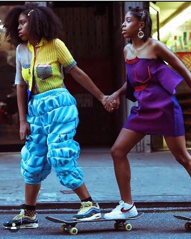 💙💛💜 Twins
Photo: @sycroix 
Fashion: @sydneyloew &amp; @zoechampionknitwear 
Style: @mothermelanin_