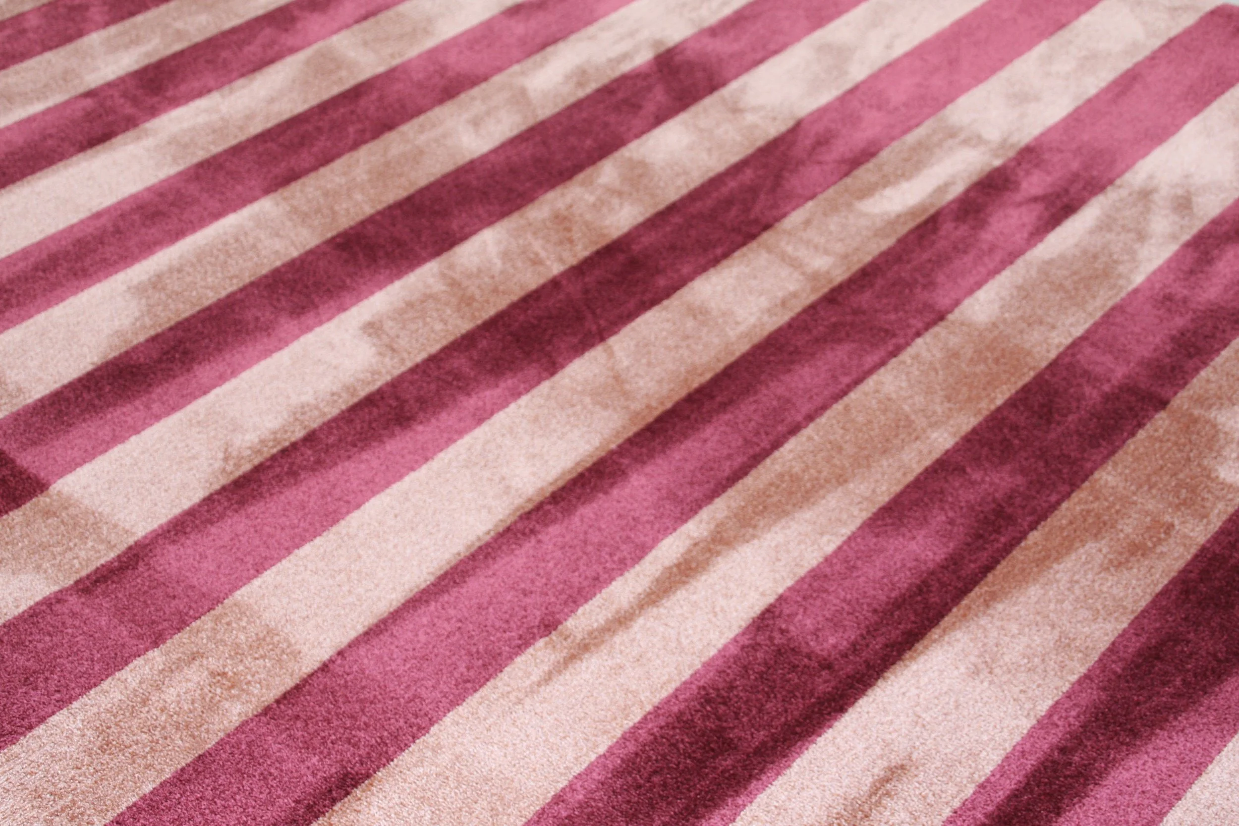 Nylon 66 Yarn & Nylon Rugs — Cronz