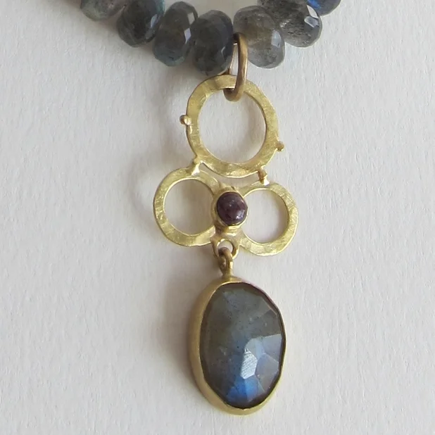 Jewelry Jewellery Labradorite necklace with 18kt gold and Labradorite and Ruby drop